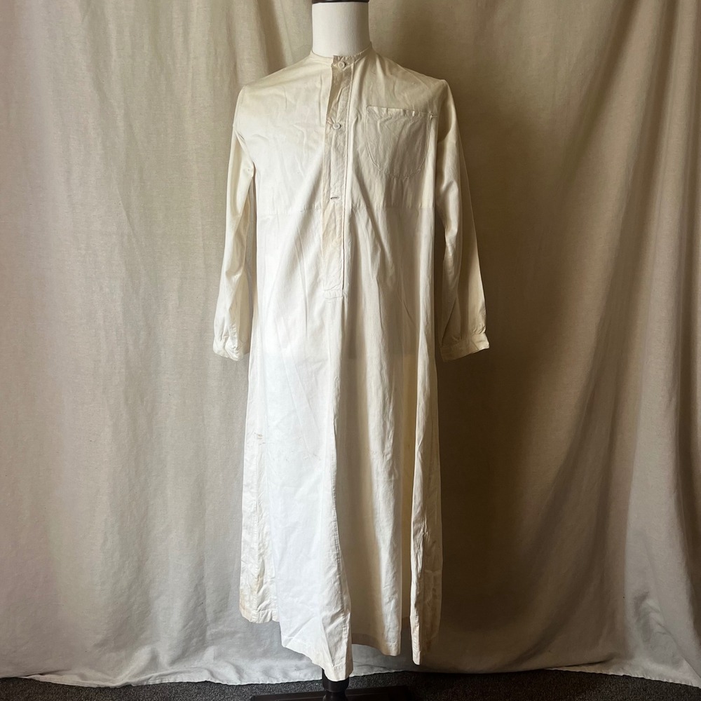Antique 1920s Mens Cotton Nightshirt Mother of Pearl Buttons 46 Chest